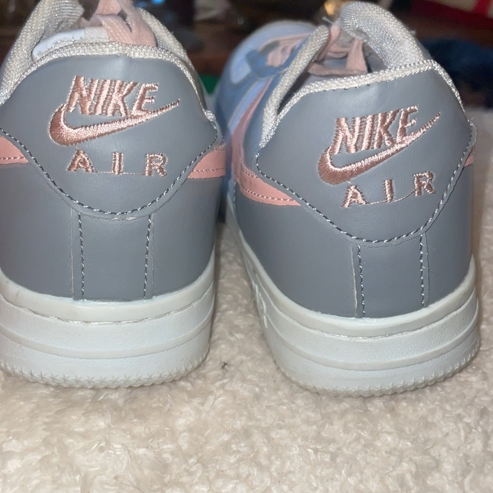Custom Air Force 1s white with a pinkish Salmon Pink AF1 - Picture 5 of 5